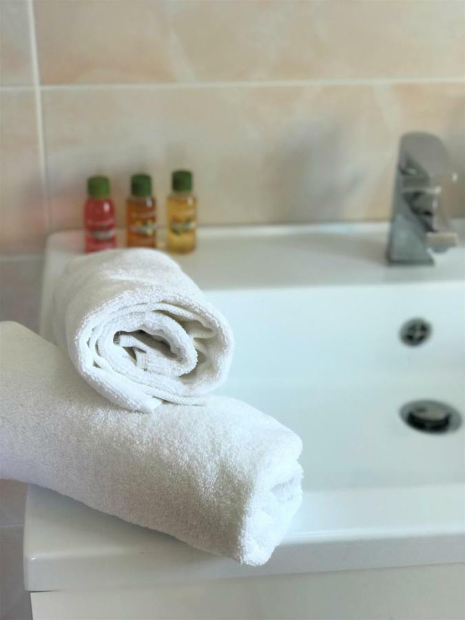 Apartmani Fortuna Lumbarda Eksteriør billede